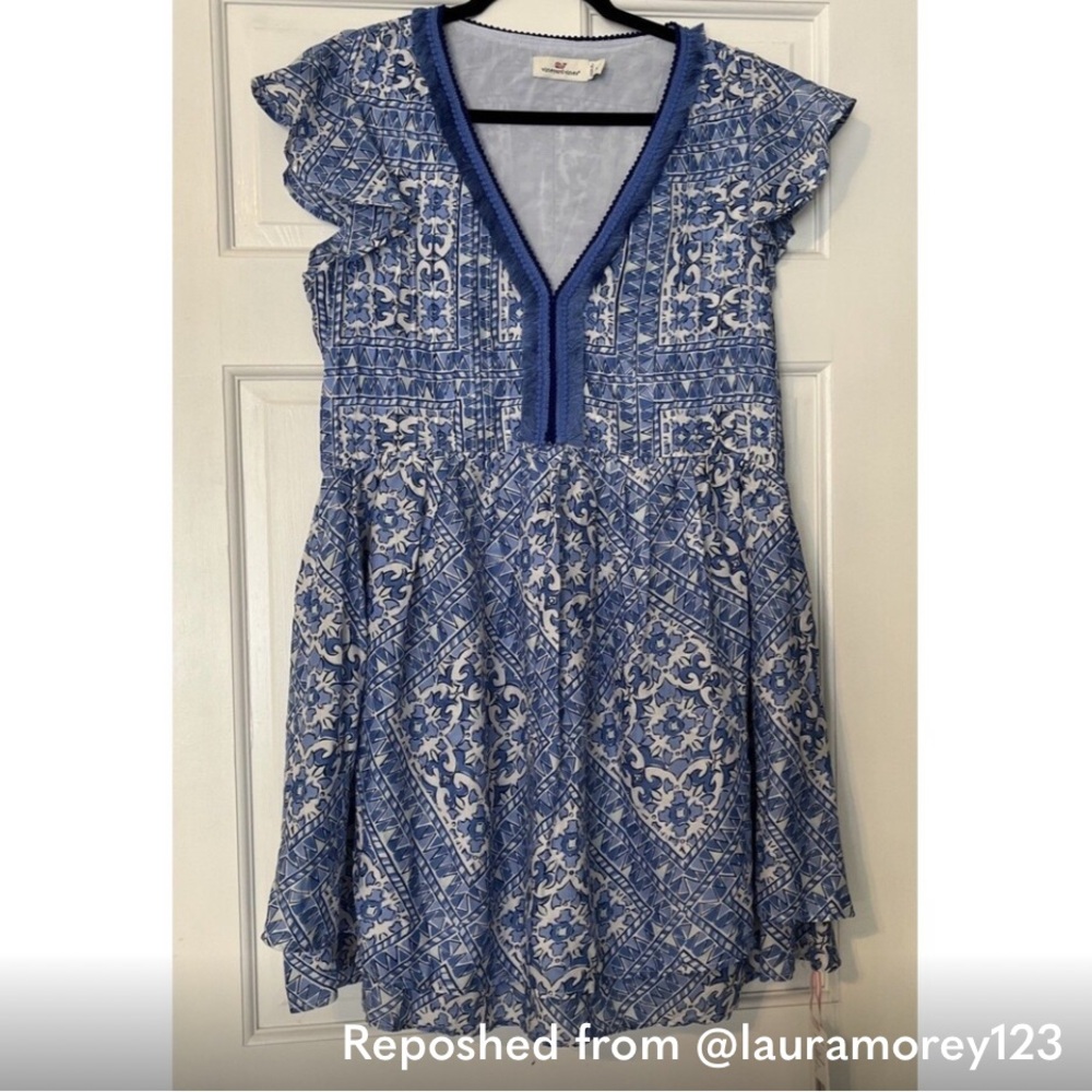 NWT Vineyard Vines Scarf Blue and White Dress NEW WITH TAGS